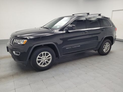 Used 2019 Jeep Grand Cherokee Laredo RWD image 2