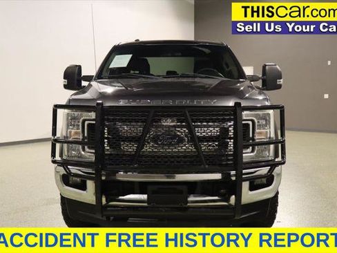 Used 2019 Ford F250 XLT w/ XLT Value Package AWD/4WD image 3