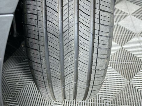 New 2025 Nissan Sentra SV w/ SV Premium Package image 25