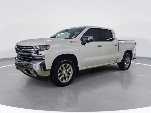Certified 2022 Chevrolet Silverado 1500 LTZ w/ LTZ Premium Package AWD/4WD image 9