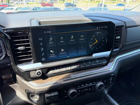 Certified 2023 Chevrolet Silverado 1500 LT w/ Z71 Off-Road Package AWD/4WD image 12