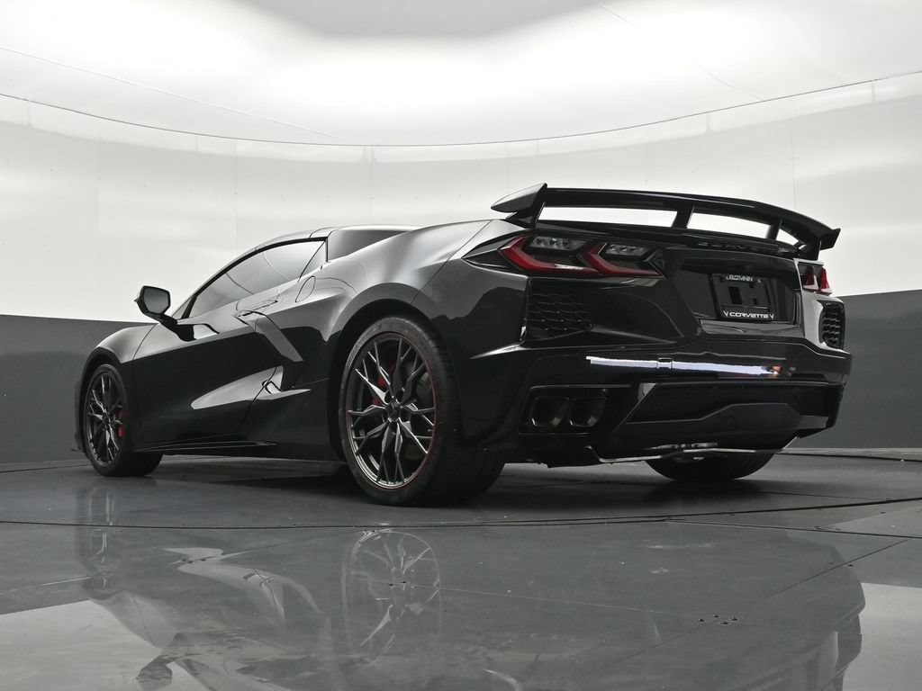 Used 2026 Chevrolet Corvette Stingray Premium Conv w/ Z51 Performance Package RWD image 25