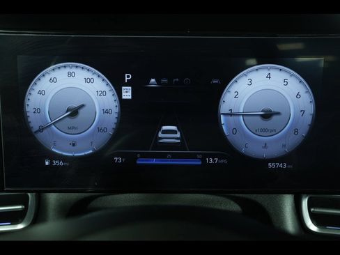 Used 2025 Hyundai Elantra SEL FWD image 23