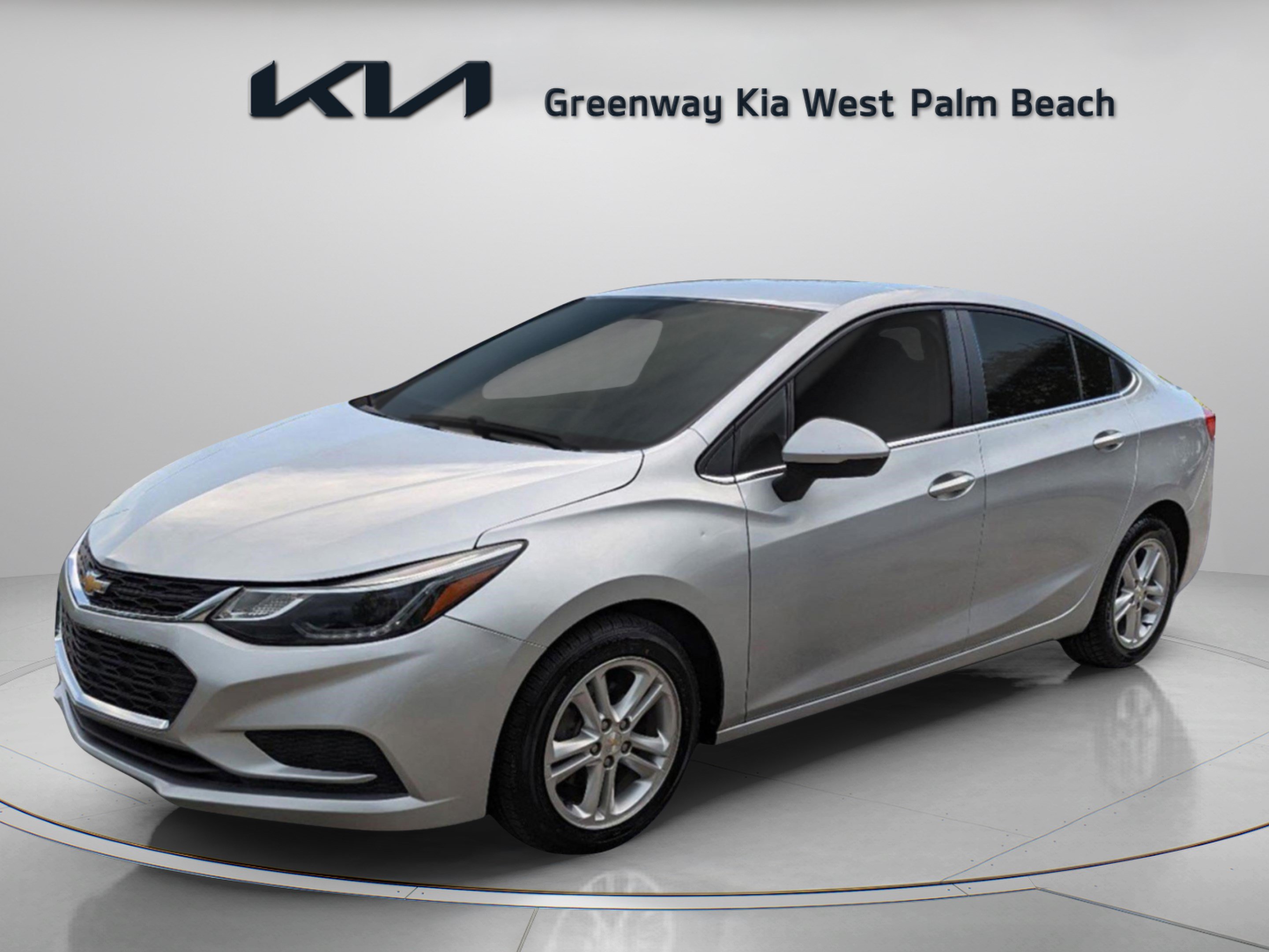 Used 2017 Chevrolet Cruze LT w/ Convenience Package FWD image 8
