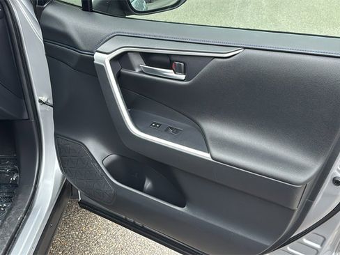 Used 2022 Toyota RAV4 XSE image 44