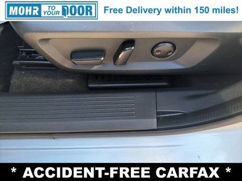 Used 2022 Nissan Rogue SV image 12