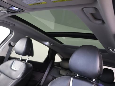 Used 2024 Hyundai Tucson Limited AWD/4WD image 18