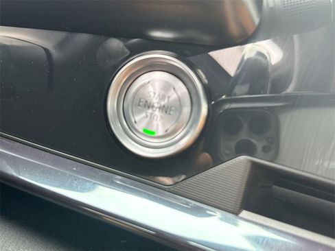 Used 2024 Chevrolet Corvette Stingray image 22