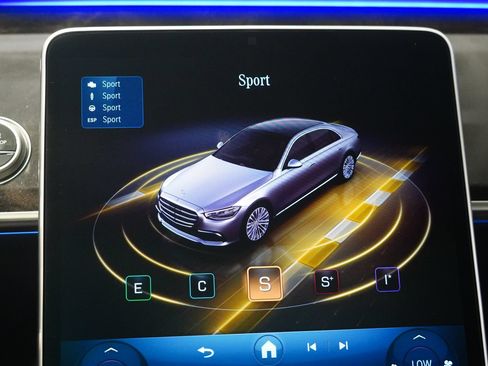Certified 2026 Mercedes-Benz S 580 4MATIC Sedan image 23