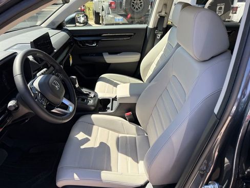 Used 2026 Honda CR-V EX-L image 13