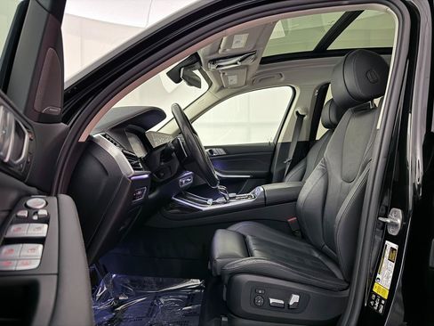 Used 2021 BMW X7 xDrive40i w/ Premium Package AWD/4WD image 18