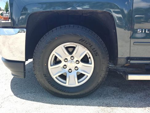 Used 2017 Chevrolet Silverado 1500 LT w/ All Star Edition RWD image 32