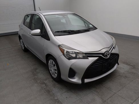 Used 2017 Toyota Yaris L image 13