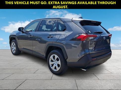 Used 2025 Toyota RAV4 LE AWD/4WD image 5