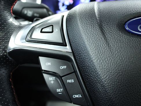 Used 2021 Ford Edge ST-Line w/ Class II Trailer Tow Package image 20