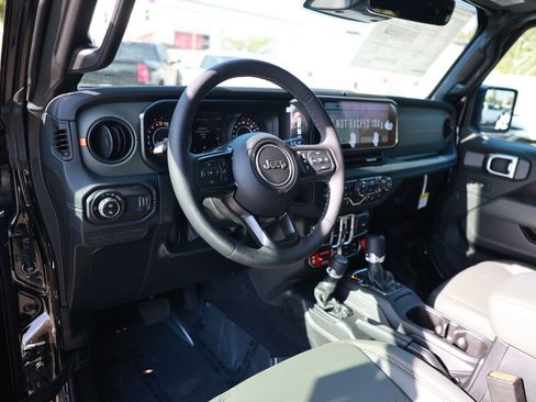 New 2026 Jeep Gladiator Mojave AWD/4WD image 13