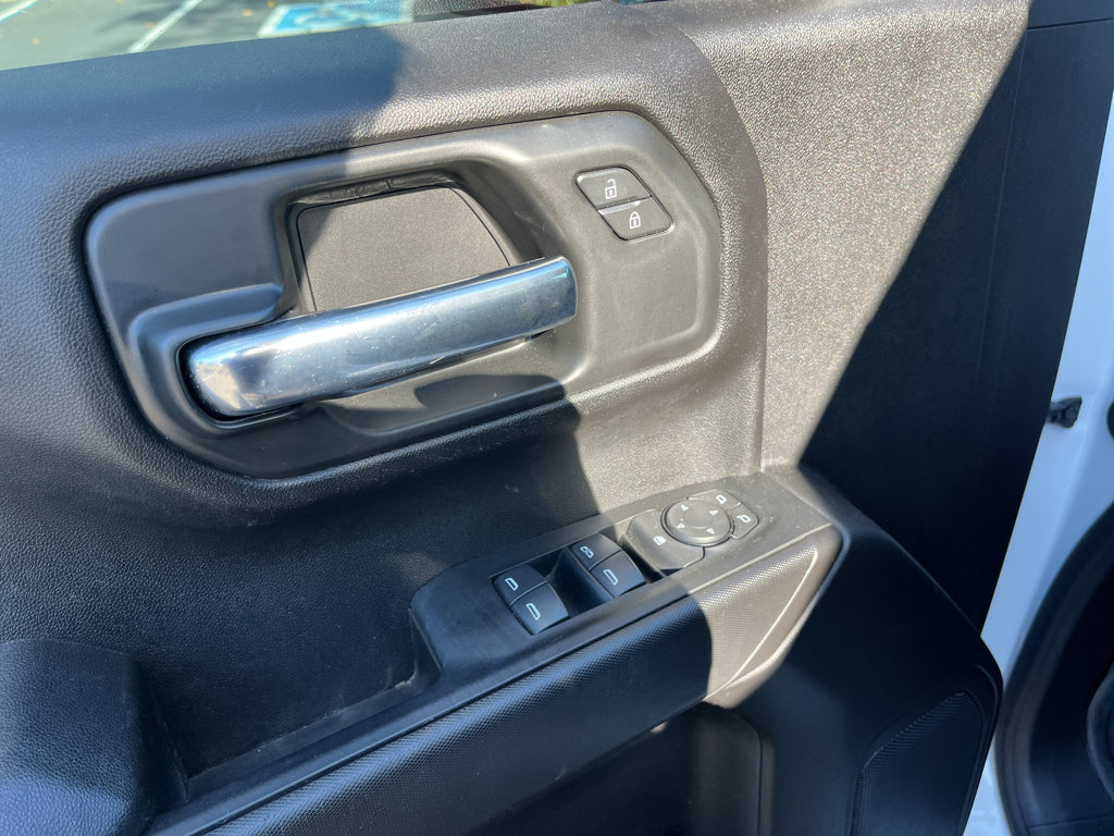 Certified 2026 Chevrolet Silverado 1500 Custom AWD/4WD image 19