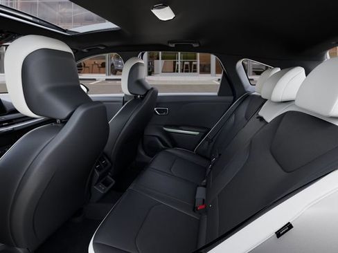 New 2026 Kia K4 GT-Line Turbo image 18