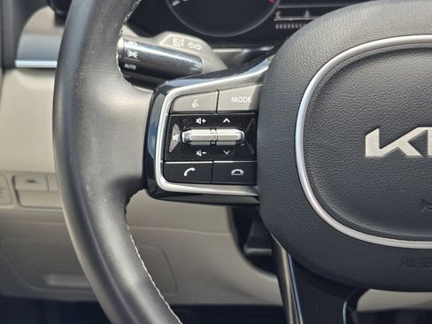 Used 2022 Kia Sorento S w/ Panoramic Sunroof Package image 25