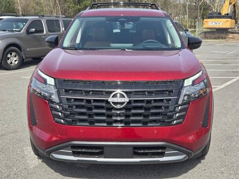 New 2026 Nissan Pathfinder Platinum AWD/4WD image 15