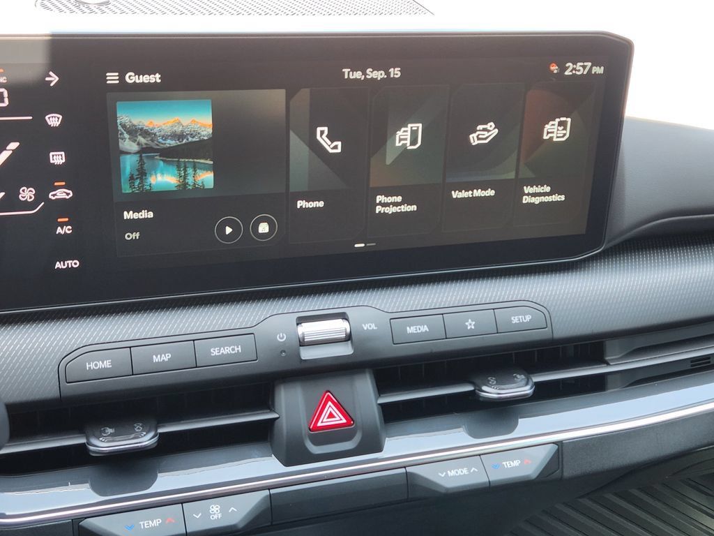 New 2026 Kia K4 GT-Line FWD image 17