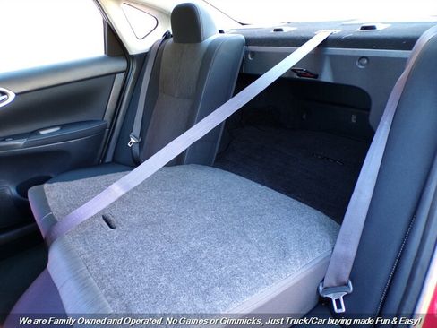 Used 2015 Nissan Sentra SV FWD image 17