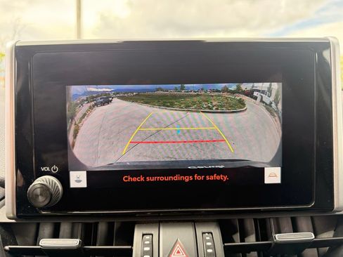 Used 2023 Toyota RAV4 XLE Premium AWD/4WD image 18