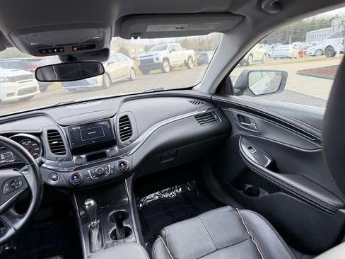 Used 2016 Chevrolet Impala LTZ FWD image 25