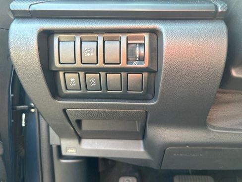 Used 2023 Subaru Forester AWD/4WD image 16
