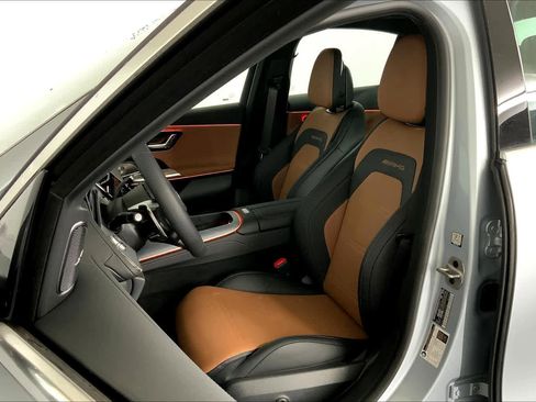 Used 2025 Mercedes-Benz E 53 AMG e 4MATIC Sedan image 14