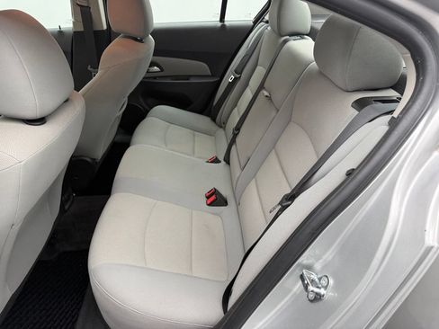 Used 2016 Chevrolet Cruze LT FWD image 34