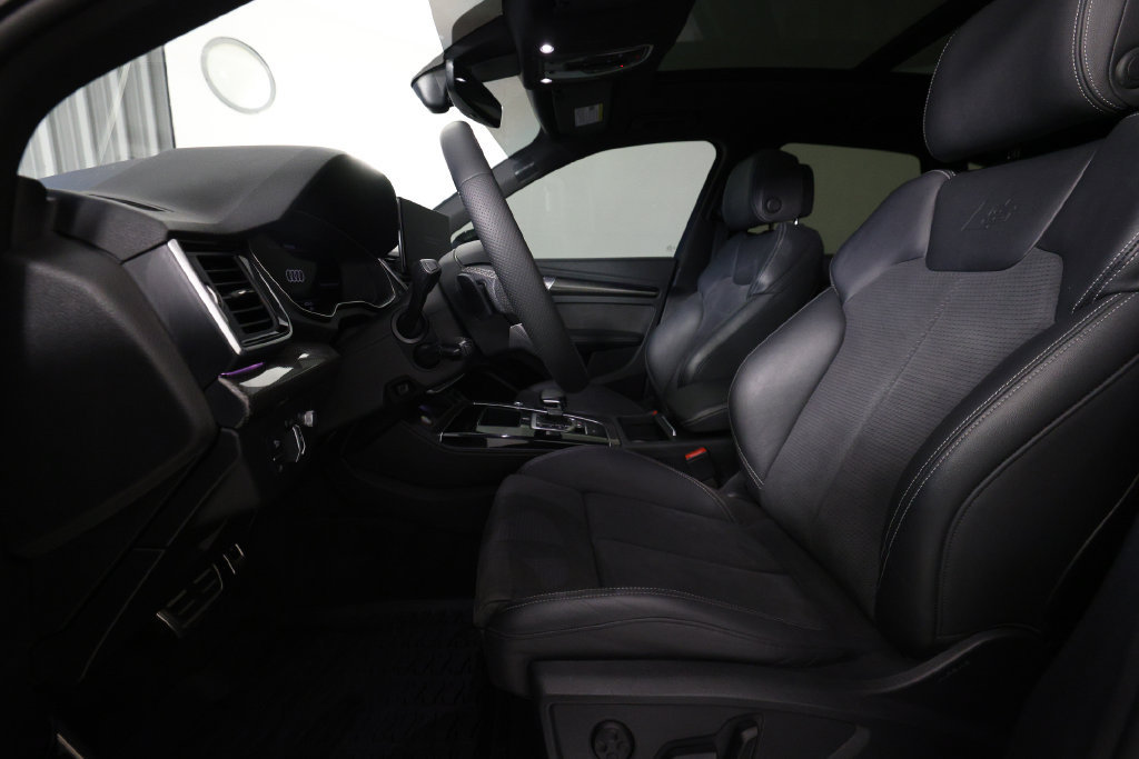 Used 2022 Audi SQ5 Prestige w/ Prestige Package AWD/4WD image 14