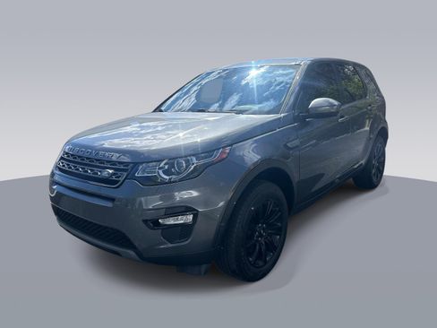 Used 2018 Land Rover Discovery Sport SE AWD/4WD image 7