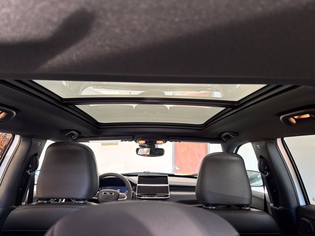 New 2026 Jeep Compass Limited w/ Sun, Sound & Navigation Group AWD/4WD image 50