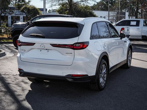 Used 2024 MAZDA CX-90 Plug-In Hybrid w/ Preferred image 10