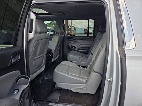 Used 2015 Chevrolet Suburban LT AWD/4WD image 17