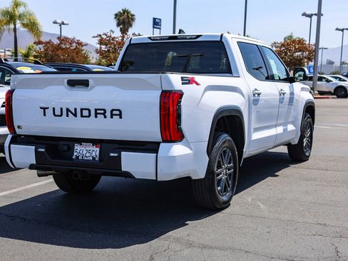 Used 2025 Toyota Tundra SR5 w/ SR5 Convenience Package RWD image 24
