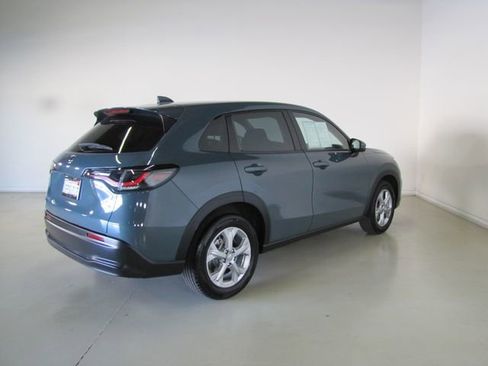 Certified 2025 Honda HR-V LX image 23