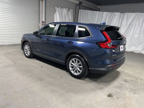Used 2025 Honda CR-V EX-L image 5