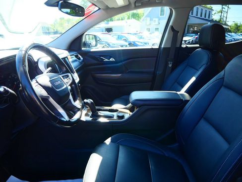 Used 2019 GMC Acadia SLE AWD/4WD image 10