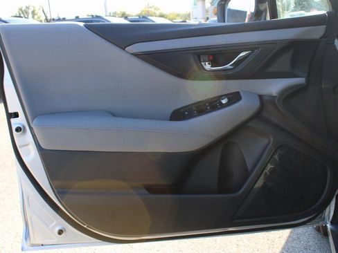 Used 2025 Subaru Legacy Premium image 7