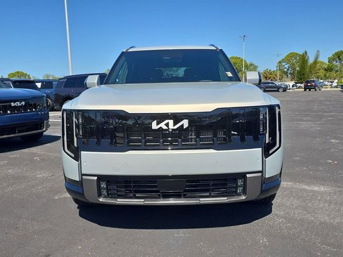 New 2027 Kia Telluride SX FWD image 3