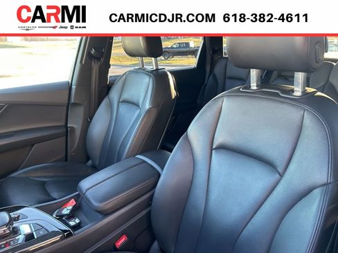 Used 2018 Audi Q7 3.0T Prestige w/ Prestige Package AWD/4WD image 10