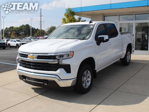 New 2026 Chevrolet Silverado 1500 LT w/ Safety Package image 8