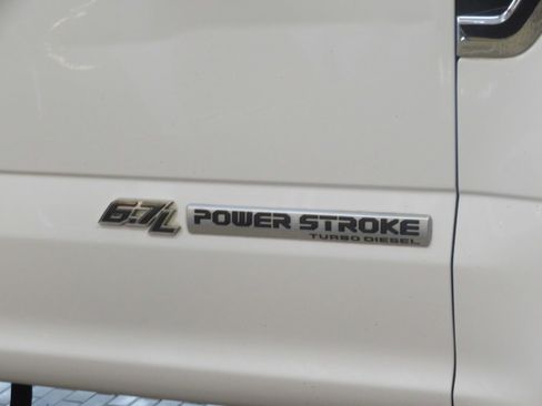 Used 2019 Ford F250 XLT w/ FX4 Off-Road Package AWD/4WD image 61
