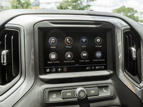 Used 2021 GMC Sierra 1500 4x4 Crew Cab w/ Sierra Value Package image 9