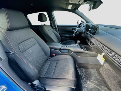 Certified 2026 Honda HR-V Sport image 22