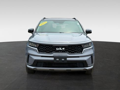 Used 2022 Kia Sorento S w/ Panoramic Sunroof Package FWD image 2