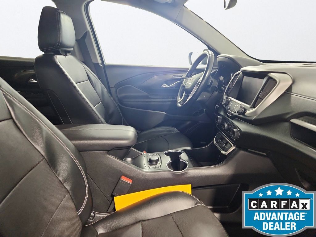 Used 2023 GMC Terrain SLT w/ Infotainment Package II AWD/4WD image 18