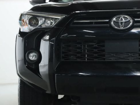 Certified 2024 Toyota 4Runner SR5 Premium w/ Moonroof Package AWD/4WD image 6